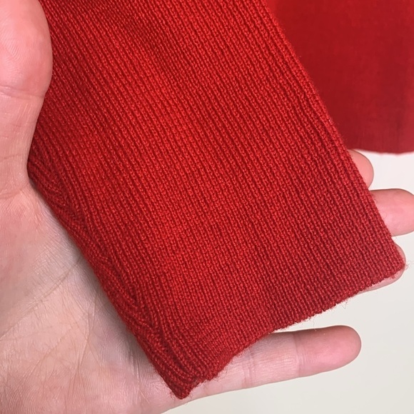 Emanuel Ungaro | Vintage Red Knit Wool Cashmere Blend Turtleneck Sweater Large - Picture 8 of 13